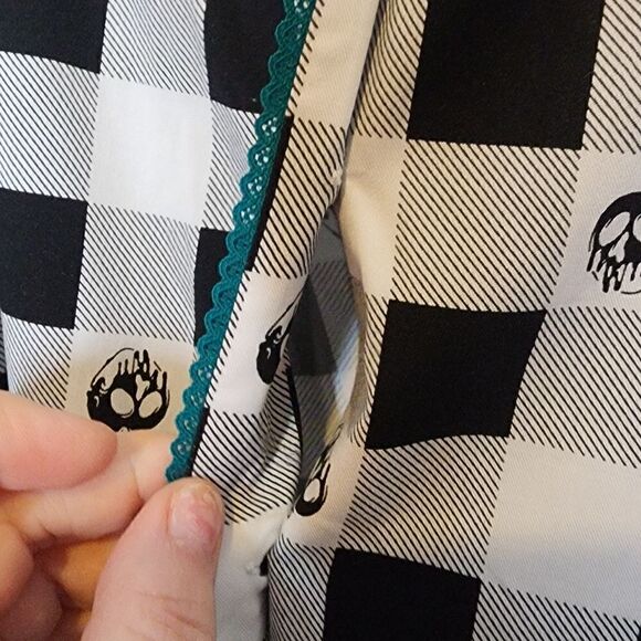 5X 28W Torrid Black Teal Disney Villains Set Gingham Poplin Top Tulle Skirt Midi - Picture 5 of 16